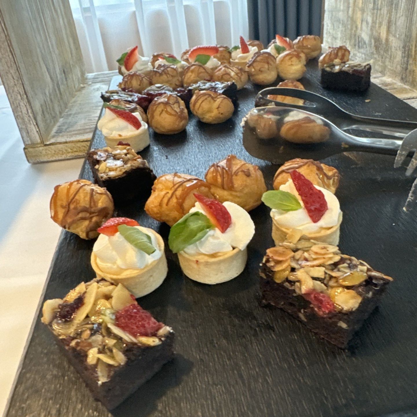 Hilton Business Breakfast BRUNCH Bratislava