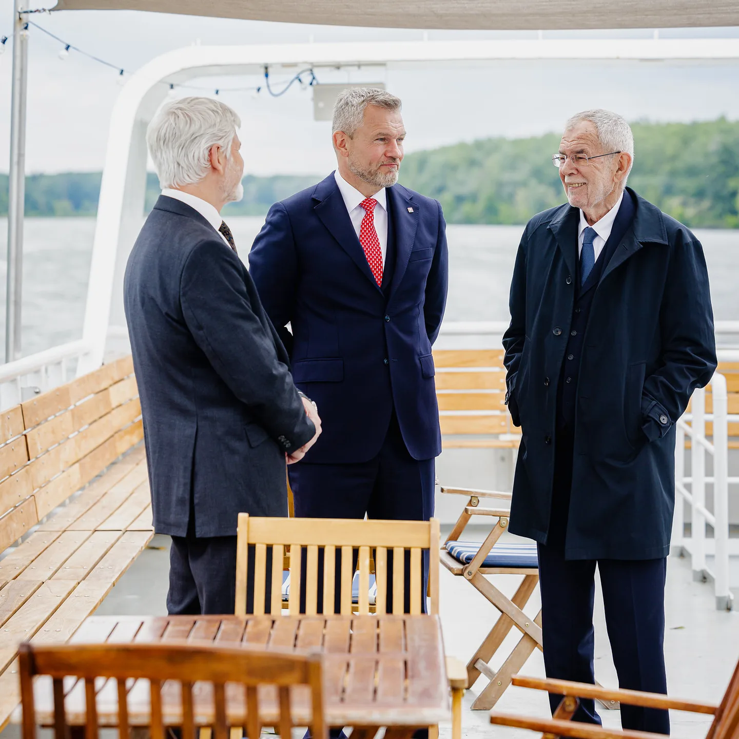 Stretnutie prezidentov Slovenska, Česka a Rakúska na palube lode Harmónia 12.5.2026