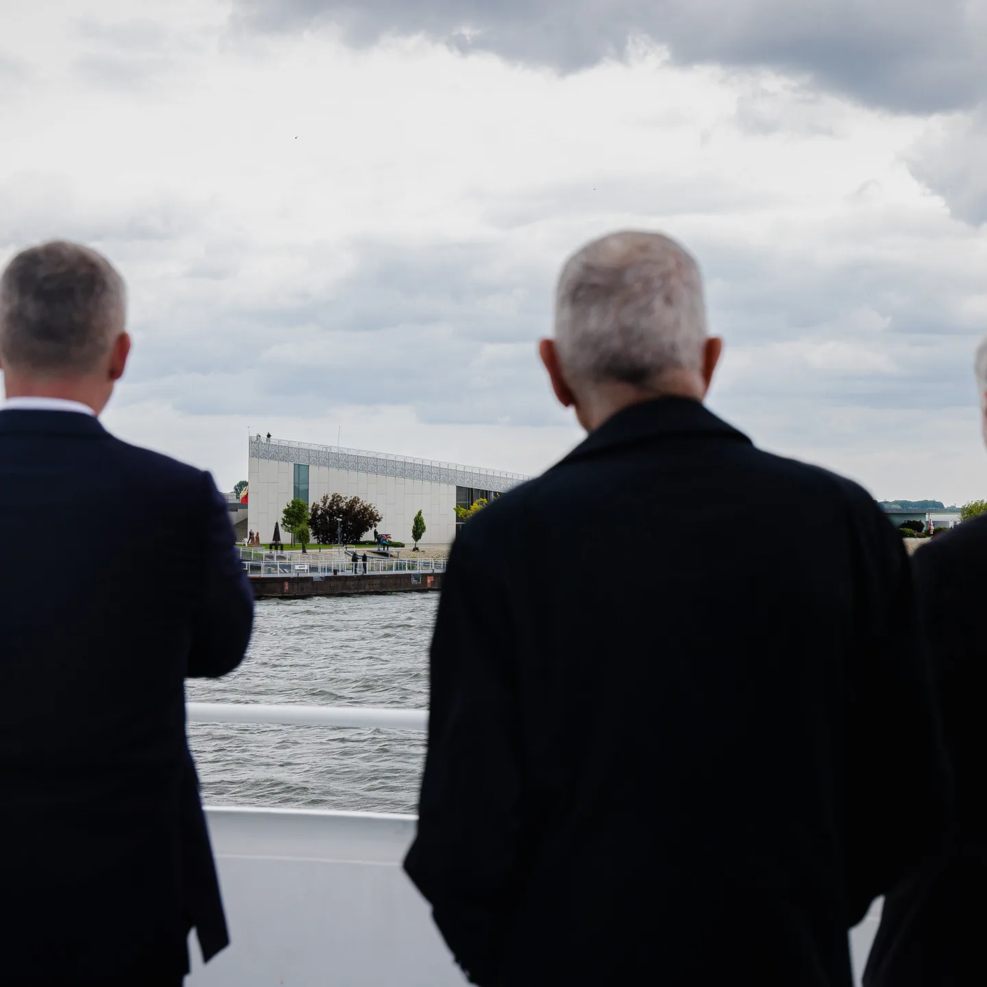 Stretnutie prezidentov Slovenska, Česka a Rakúska na palube lode Harmónia 12.5.2026