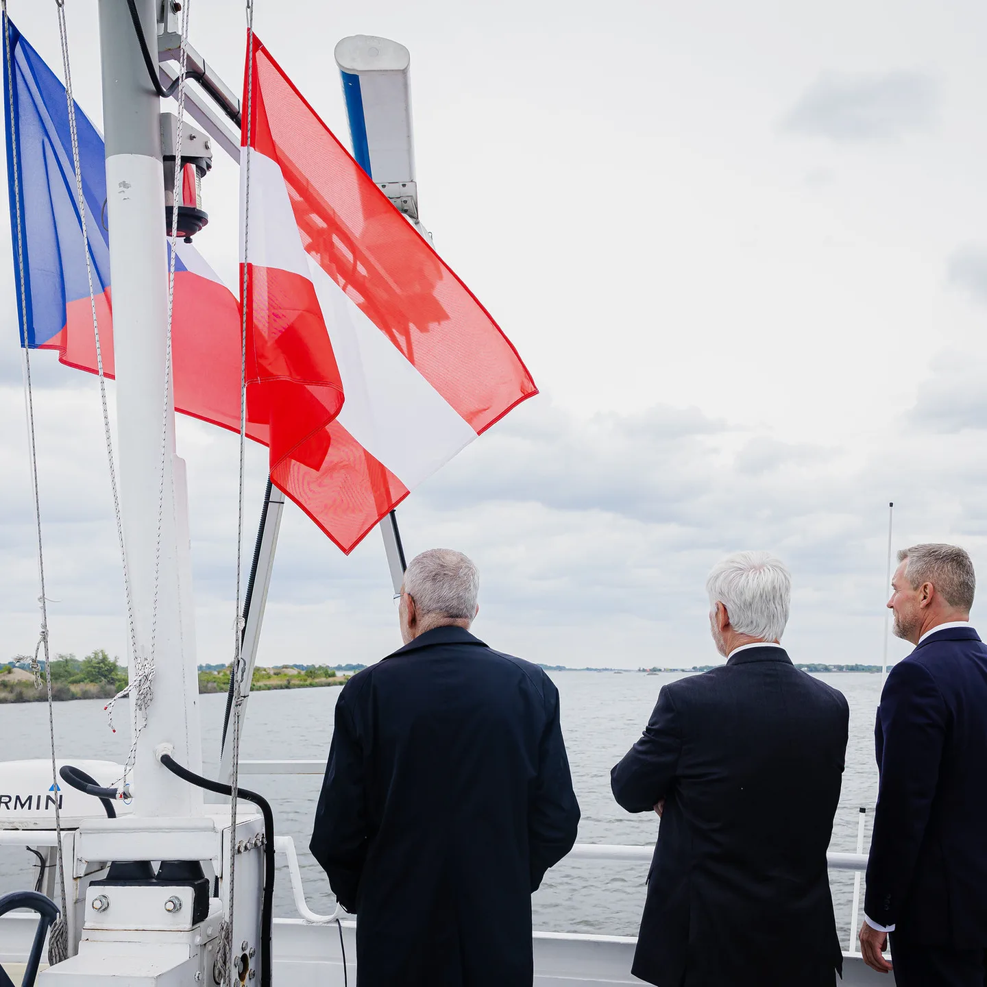 Stretnutie prezidentov Slovenska, Česka a Rakúska na palube lode Harmónia 12.5.2026