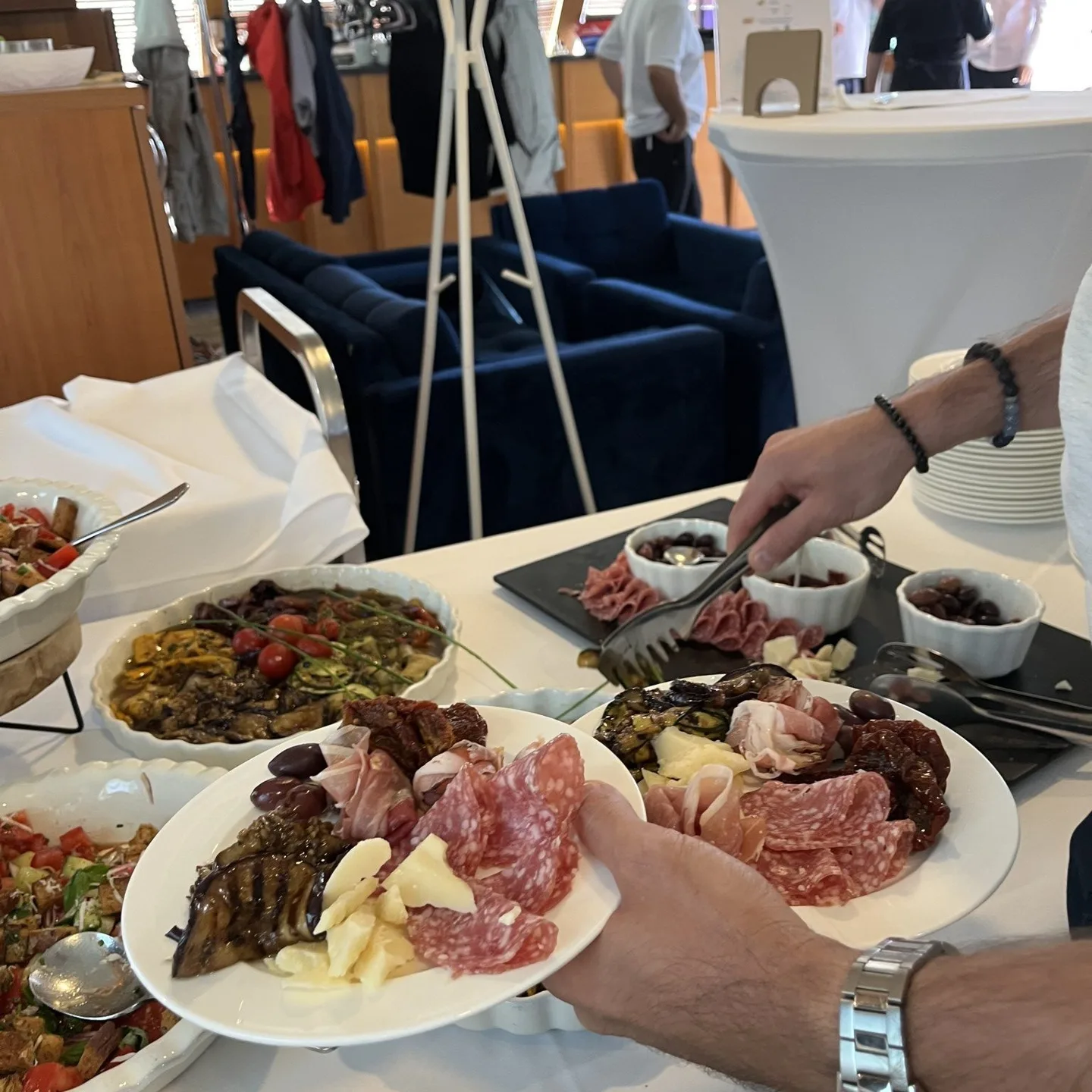Italian cuisine on the waves of the Danube - in the form of ALL YOU CAN EAT buffets