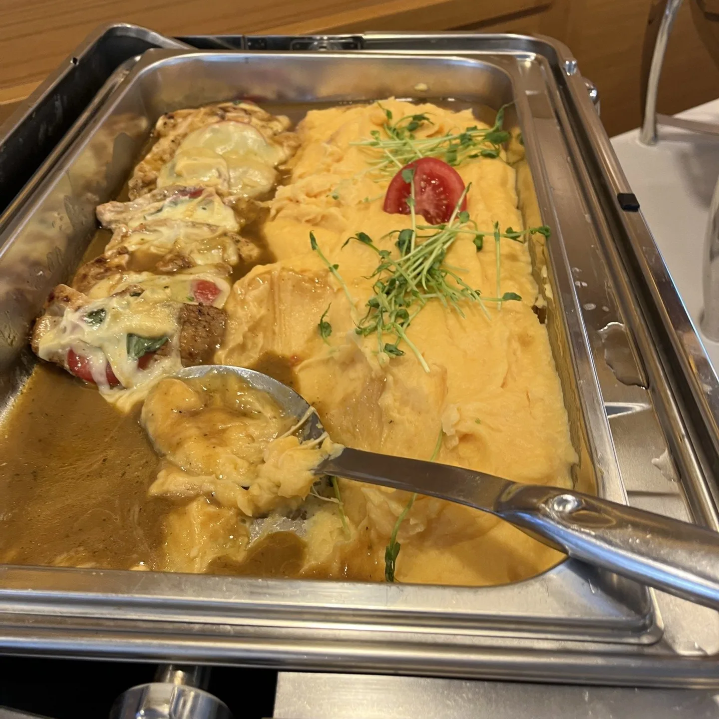 Italian cuisine on the waves of the Danube - in the form of ALL YOU CAN EAT buffets