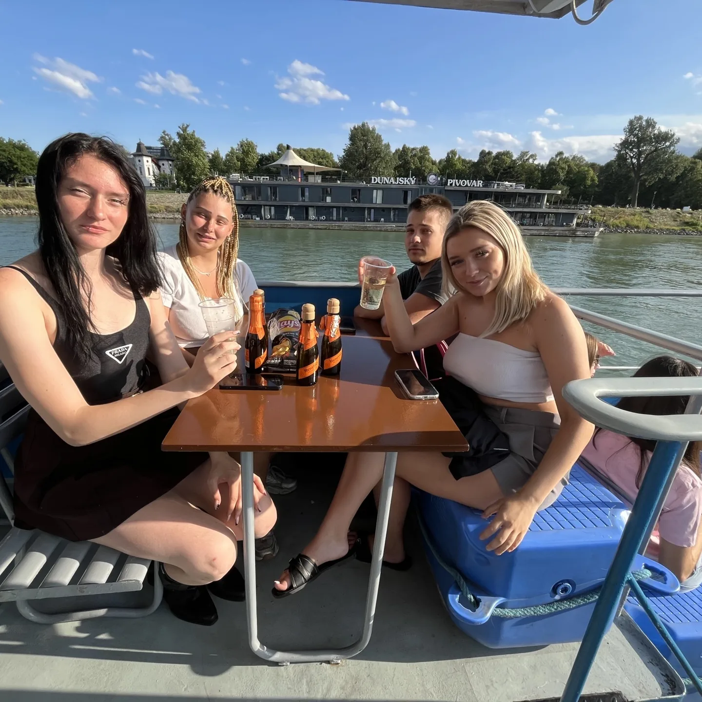 Bubbles on the Danube