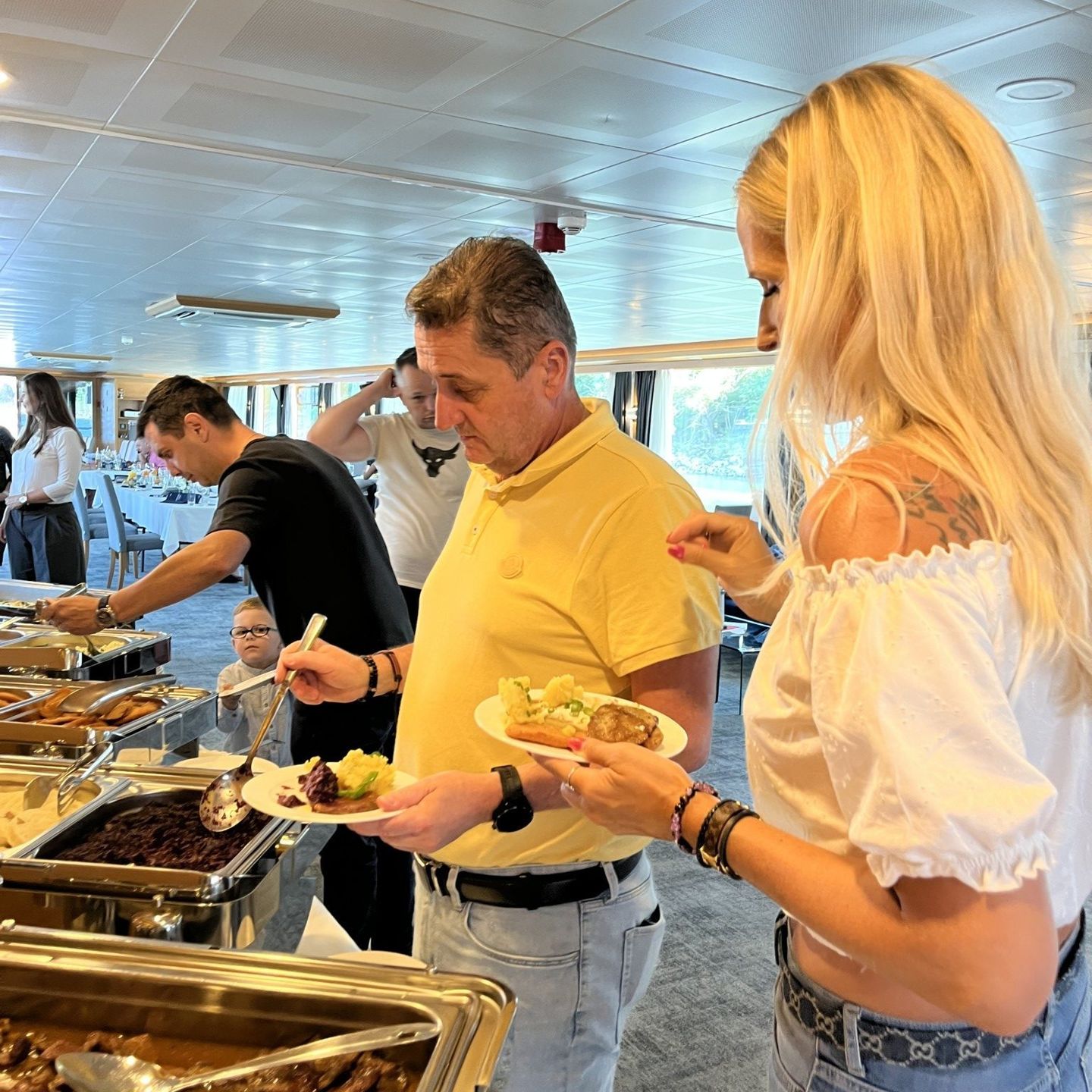 Slovak cuisine on the waves of the Danube - ALL YOU CAN EAT