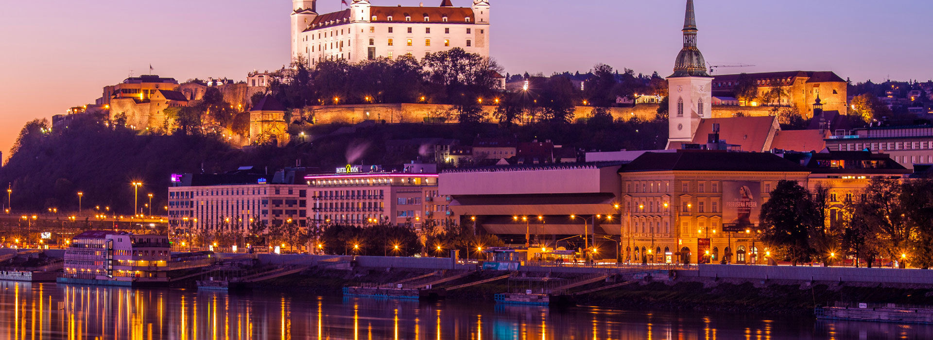 Vianočná vyhliadková plavba – Bratislavský okruh