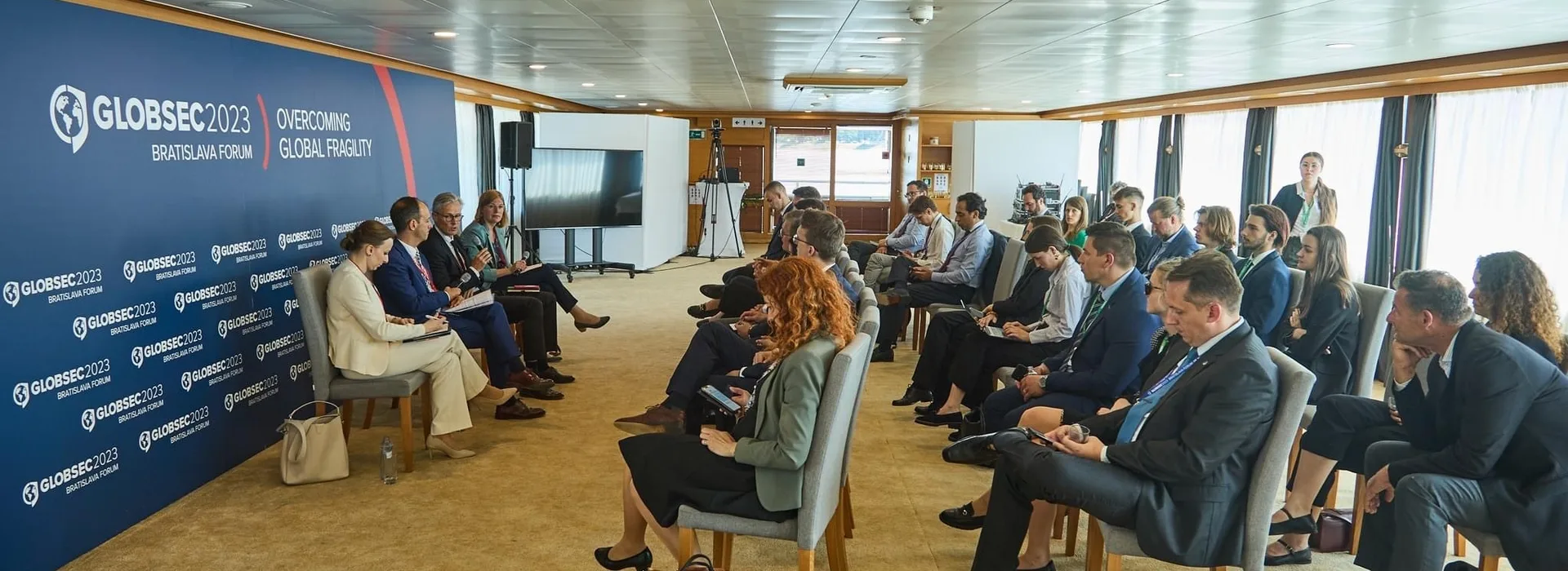 Konferencia na lodi