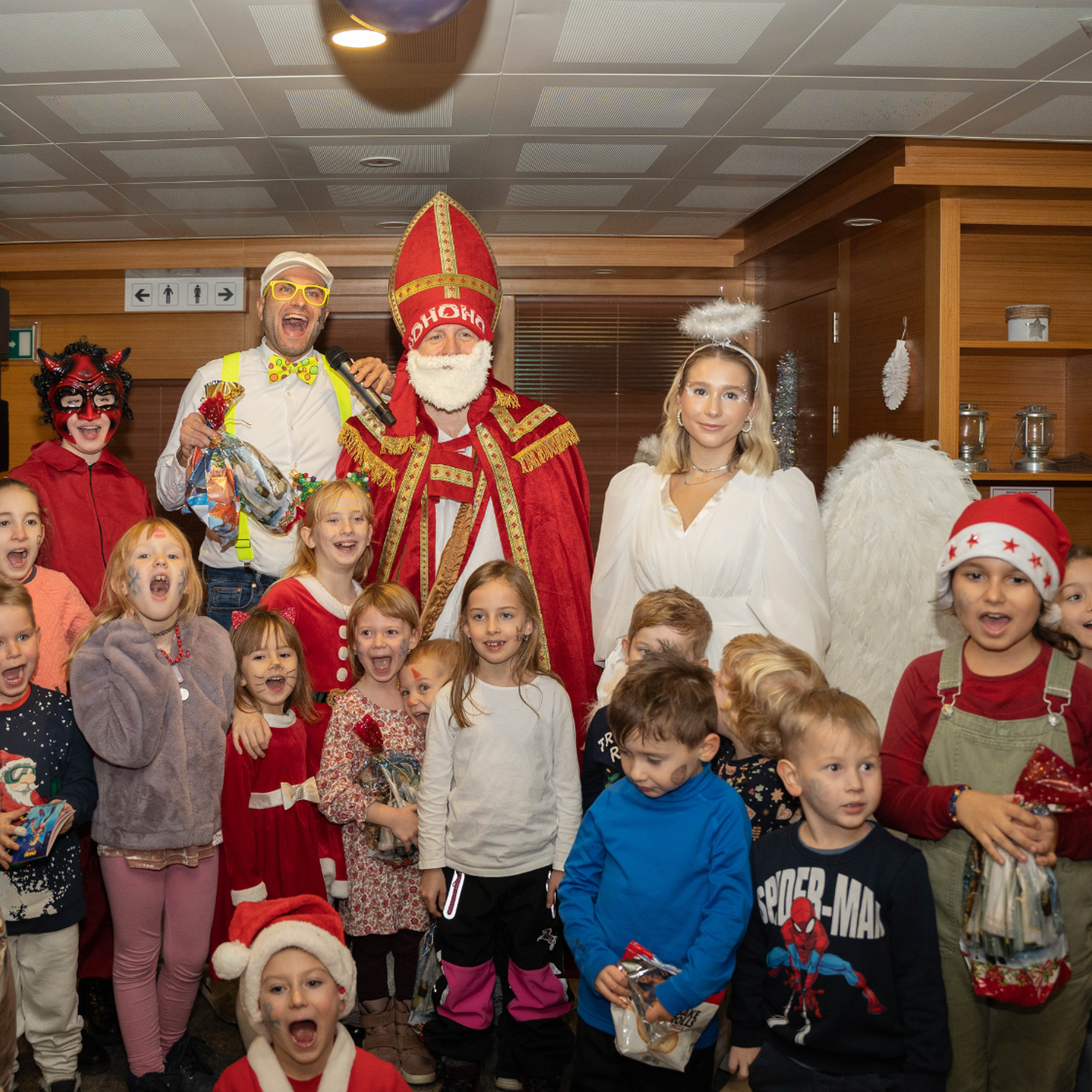 Mikulášska párty s Flopym