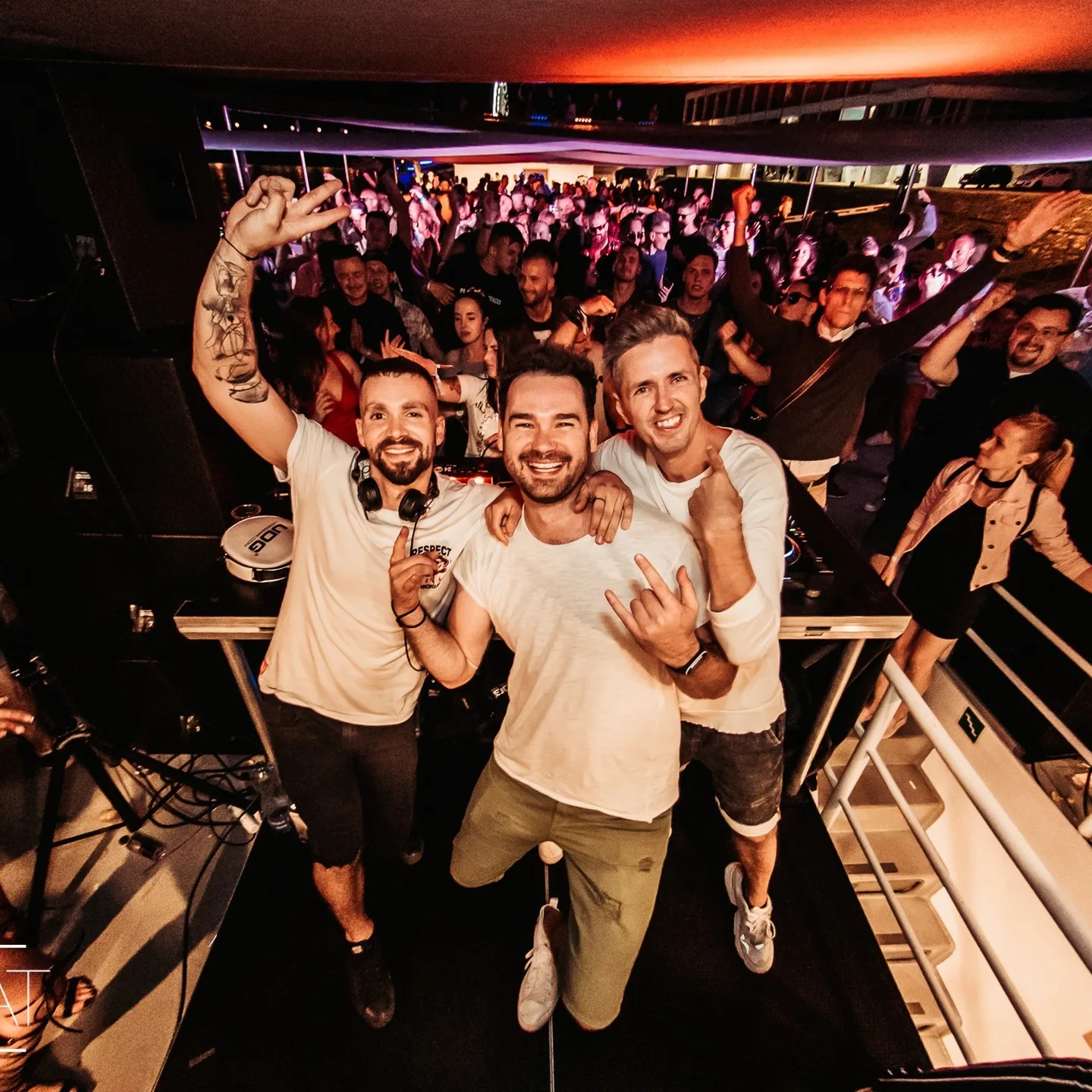 Party on the boat Harmónia - My Beat