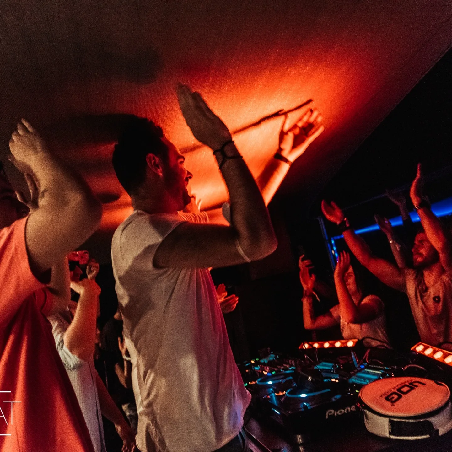 Party on the boat Harmónia - My Beat