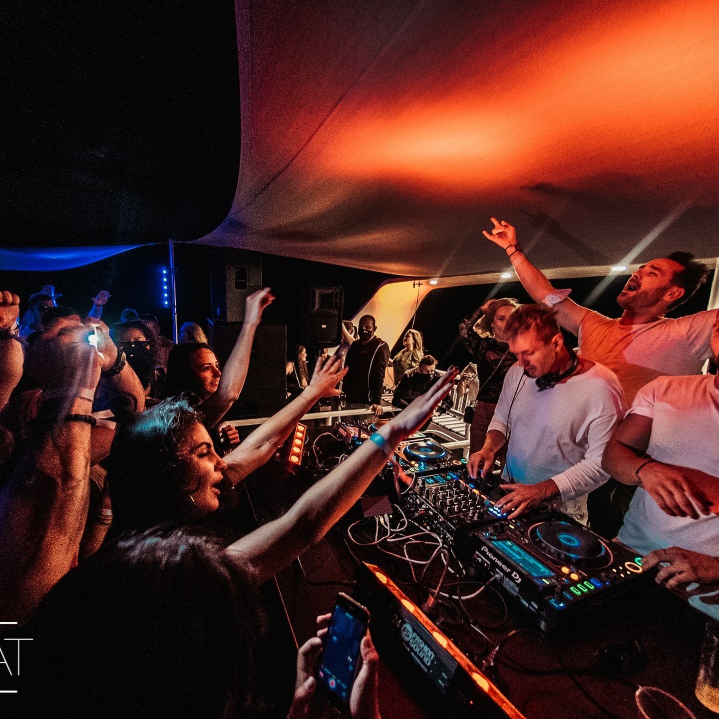 Párty na lodi Harmónia - My Beat