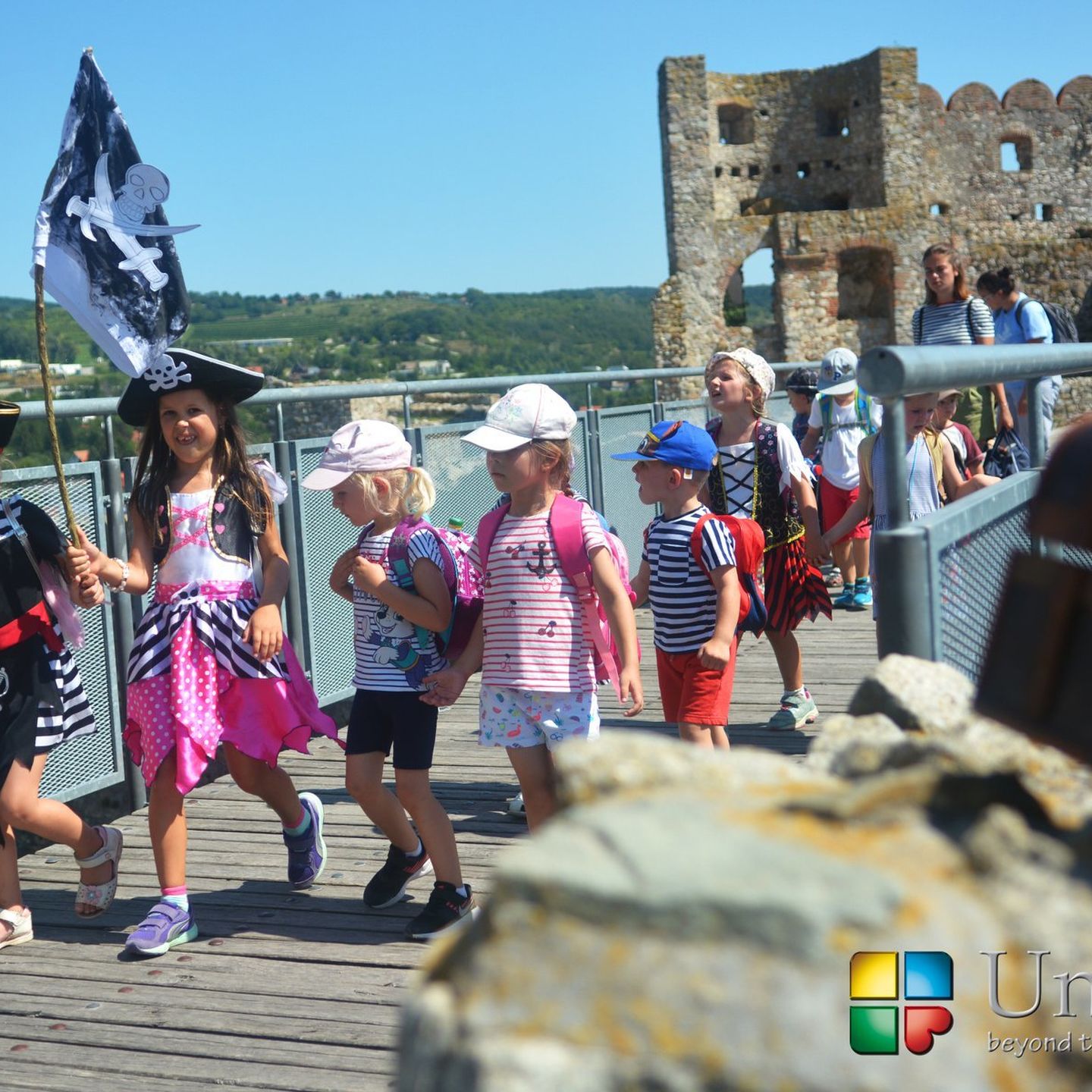 Vyhliadková plavba s detičkami na Devíne