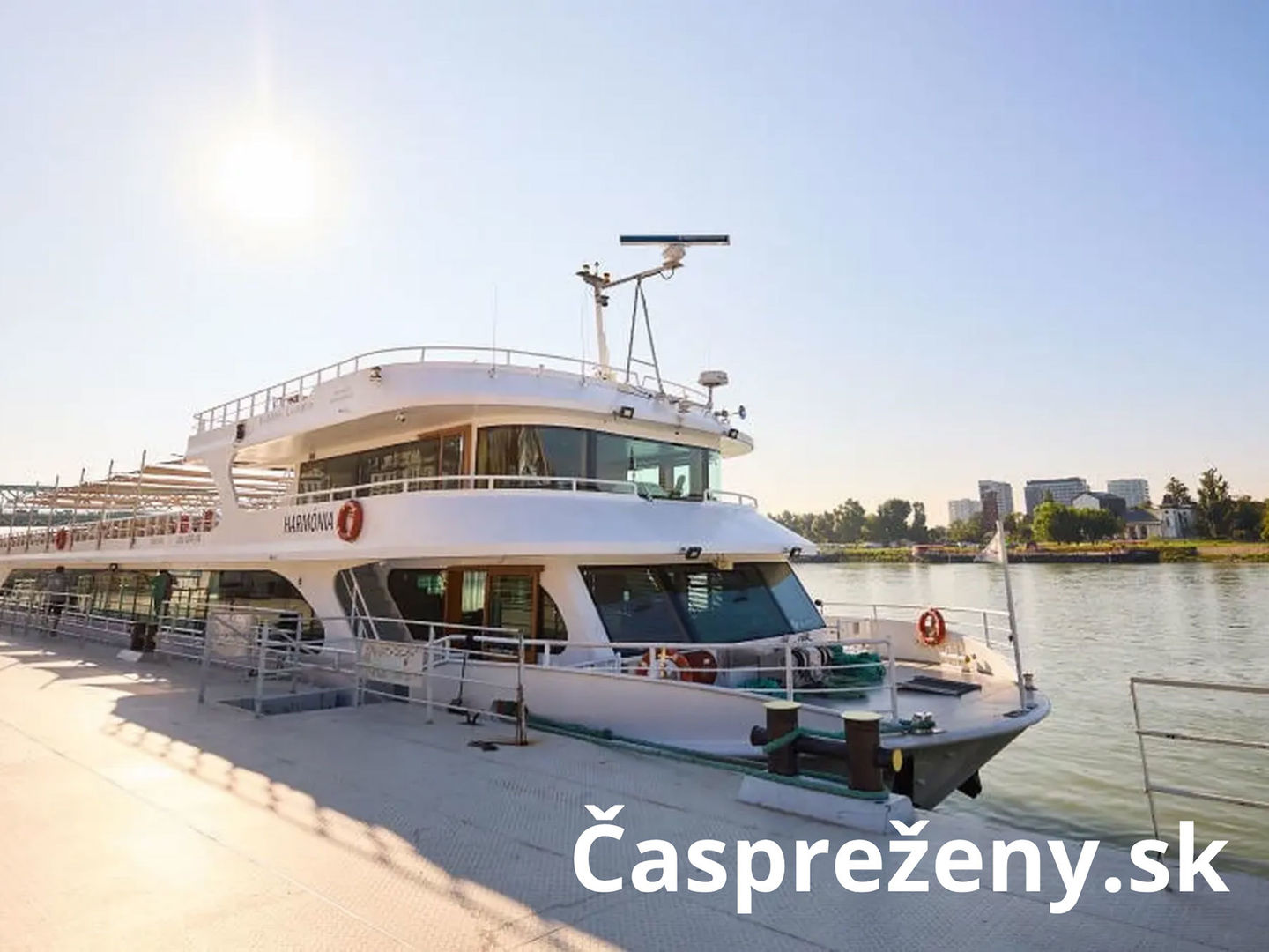 Najštýlovejší brunch v meste? Je na lodi Harmónia!