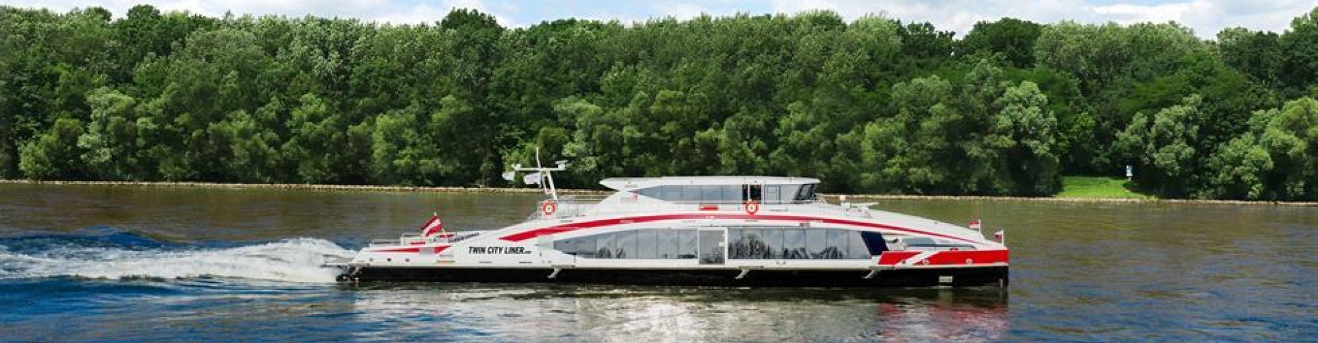 vienna bratislava catamaran