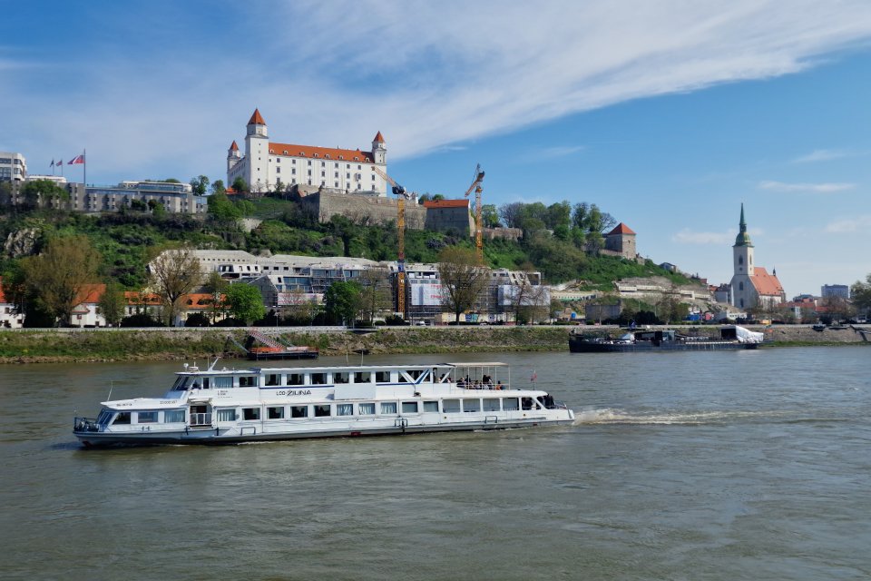Bratislava - Devín - Bratislava