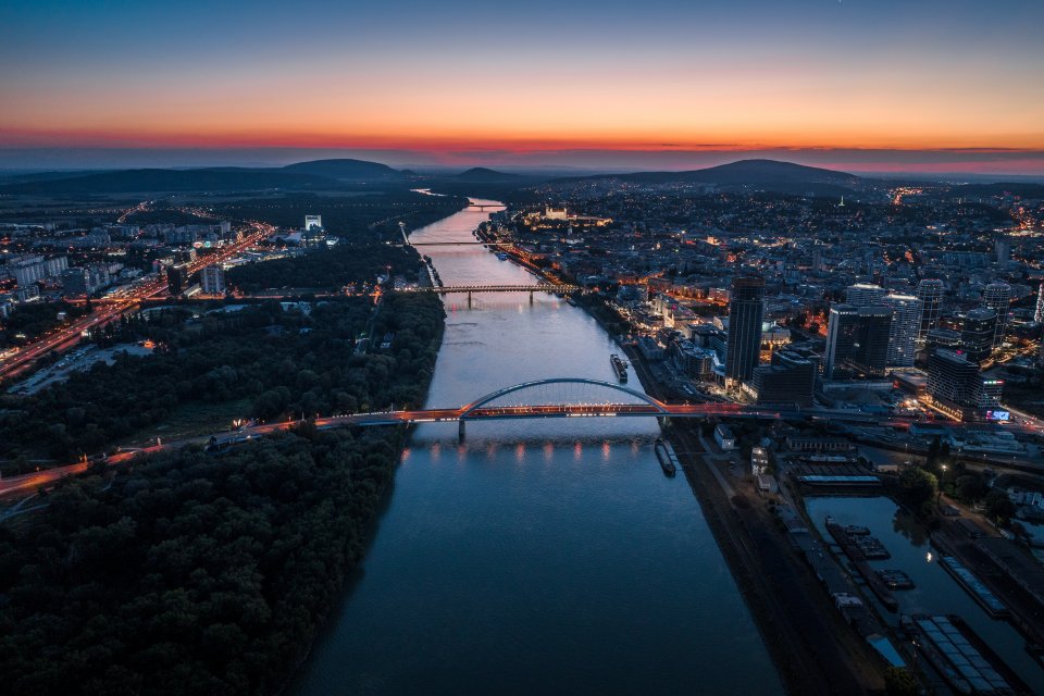 Bratislava - Devín - Bratislava