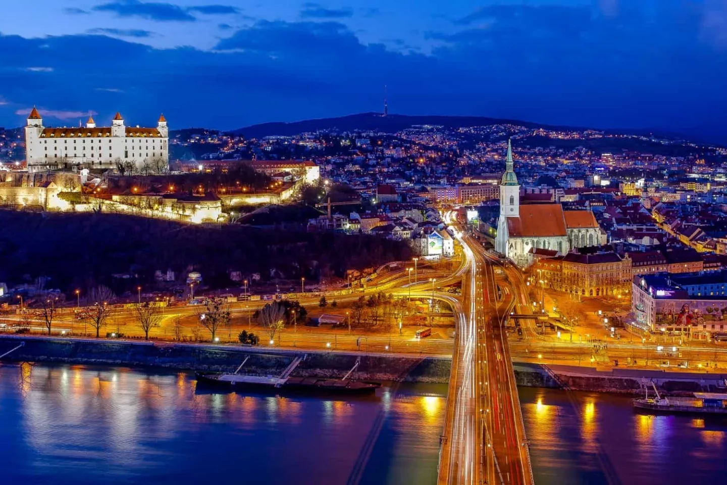 Zoznam.sk - Plavebná sezóna 2026 v Bratislave štartuje: Nové trasy, zážitky aj gastroplavby na Dunaji