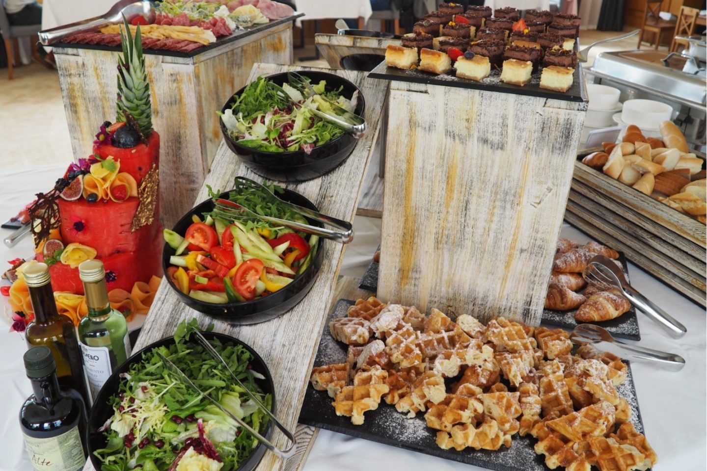 Brunch na Dunaji: Zažite jar na palube lode s výnimočnou atmosférou!