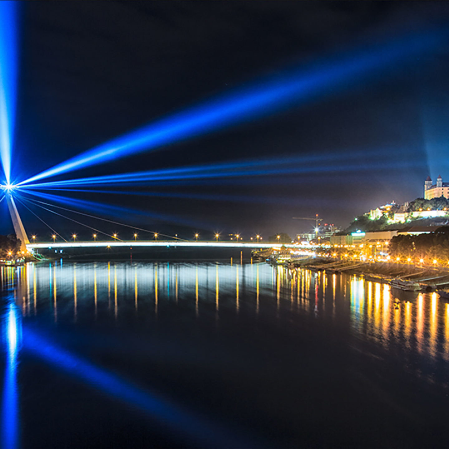 Plavba počas Bielej noci