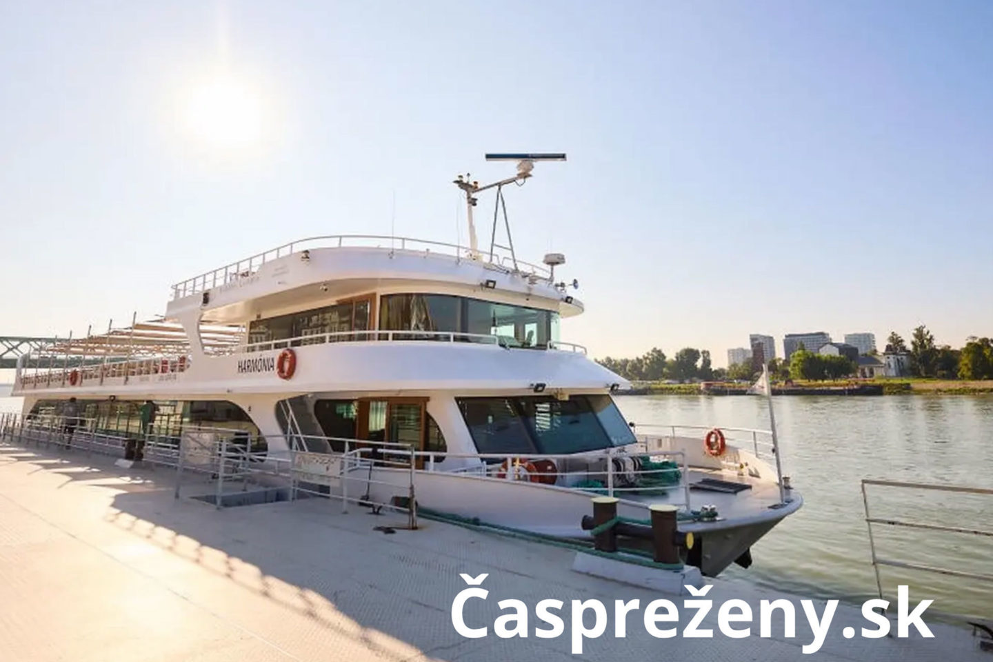 Najštýlovejší brunch v meste? Je na lodi Harmónia!